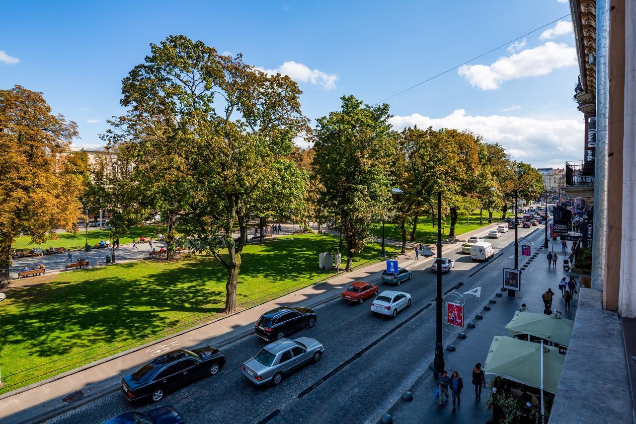 31 Svobody Avenue Apartment Lviv Exterior foto